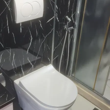 Nocleg ze śniadaniem Shtepiza Lio Liqeni Merhojes